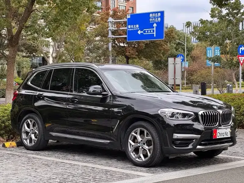BMW X3 — фото 3