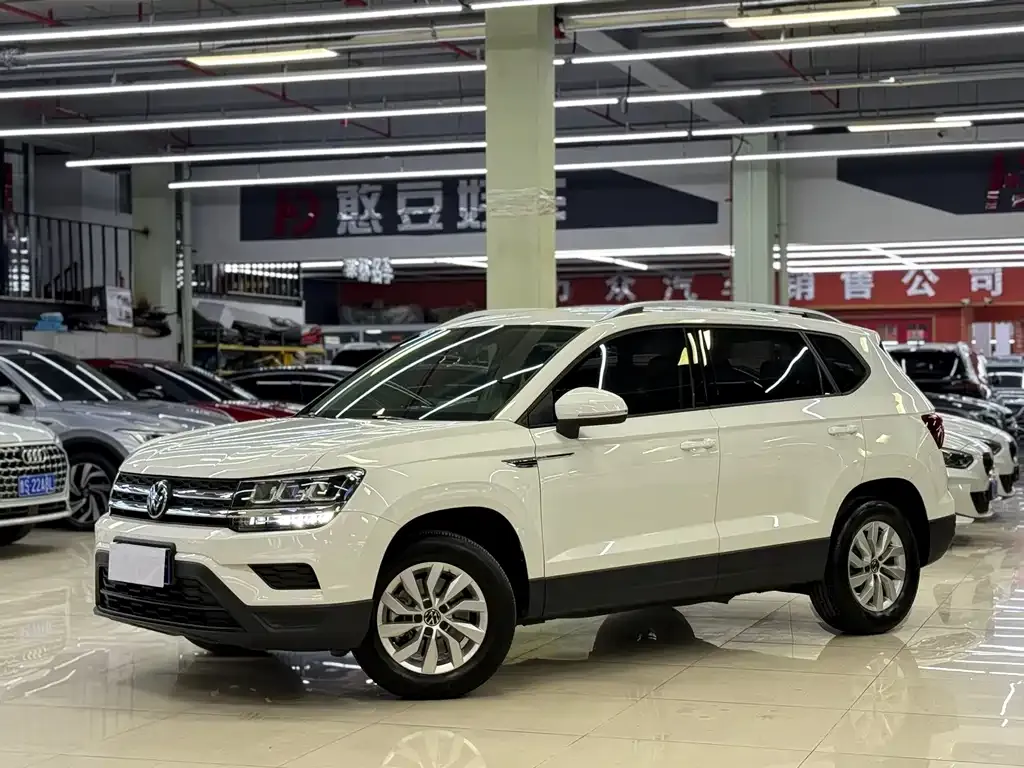 Volkswagen Tharu — фото 1