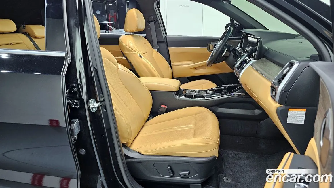 Kia Sorento — фото 10