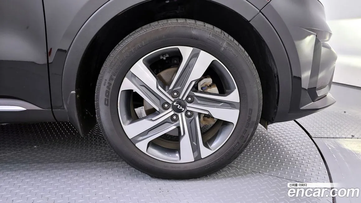 Kia Sorento — фото 5