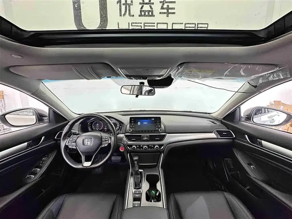 Honda Accord — фото 6
