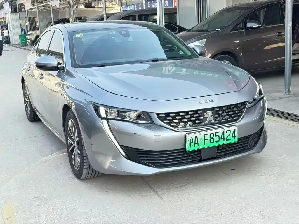 Peugeot 508L PHEV — фото 3