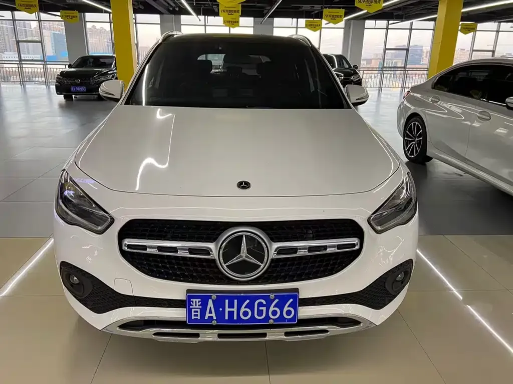 Mercedes-Benz GLA — фото 5