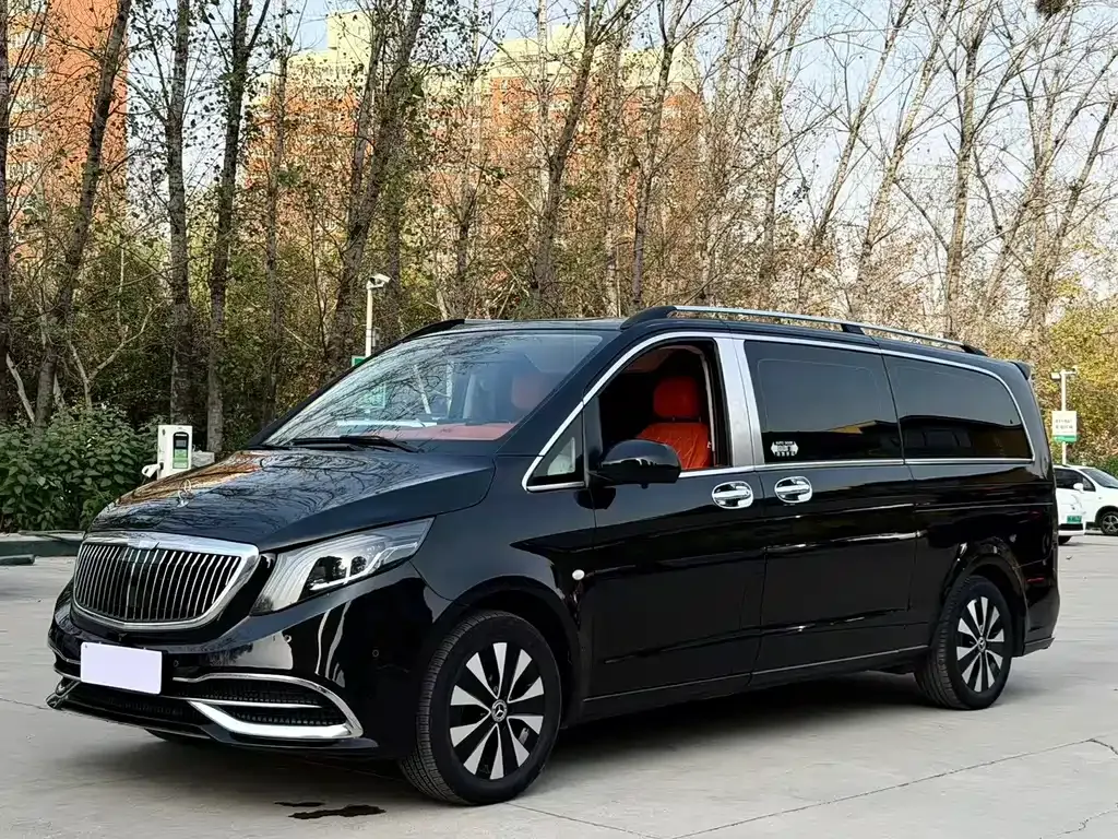 Mercedes-Benz Vito — фото 1