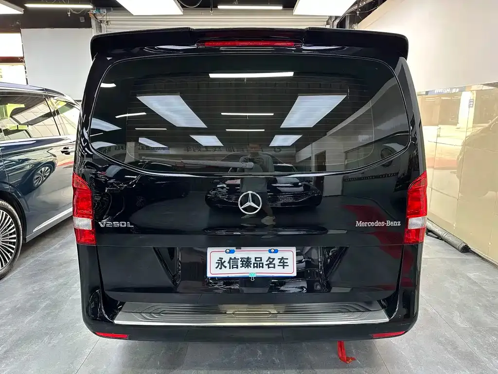 Mercedes-Benz Vito — фото 5