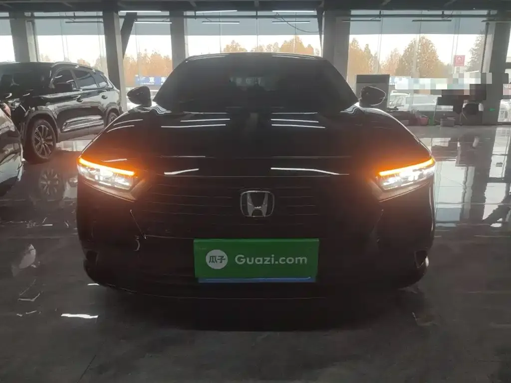 Honda Accord — фото 3