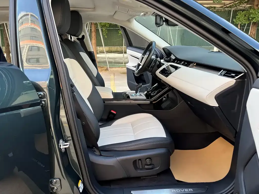 Land Rover Evoque — фото 5