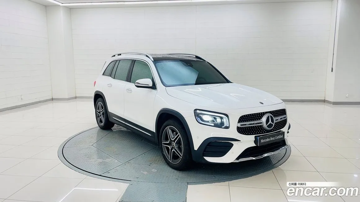 Mercedes-Benz GLB-Class — фото 6