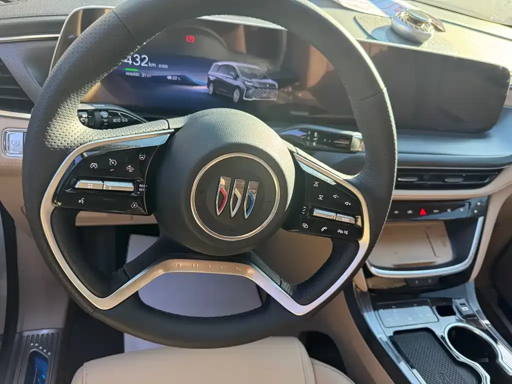 Buick GL8 Hybrid — фото 6