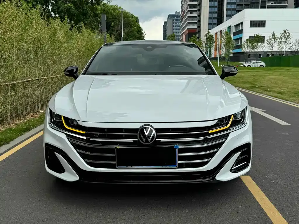 Volkswagen CC — фото 2