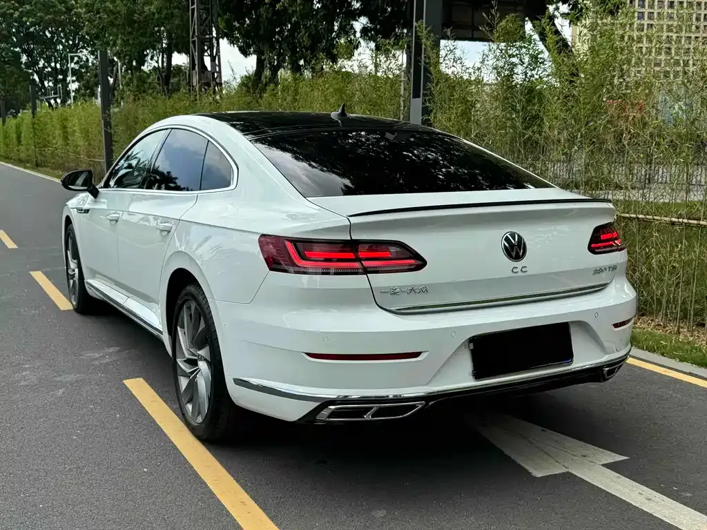 Volkswagen CC — фото 4