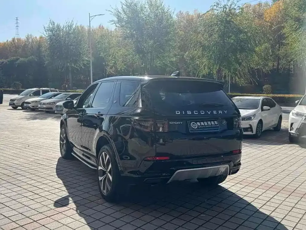 Land Rover Discovery Sport — фото 10