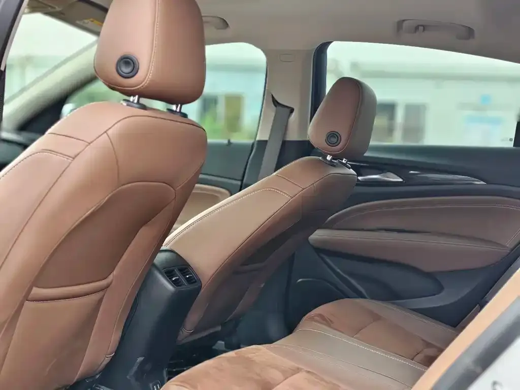 Buick Regal — фото 6