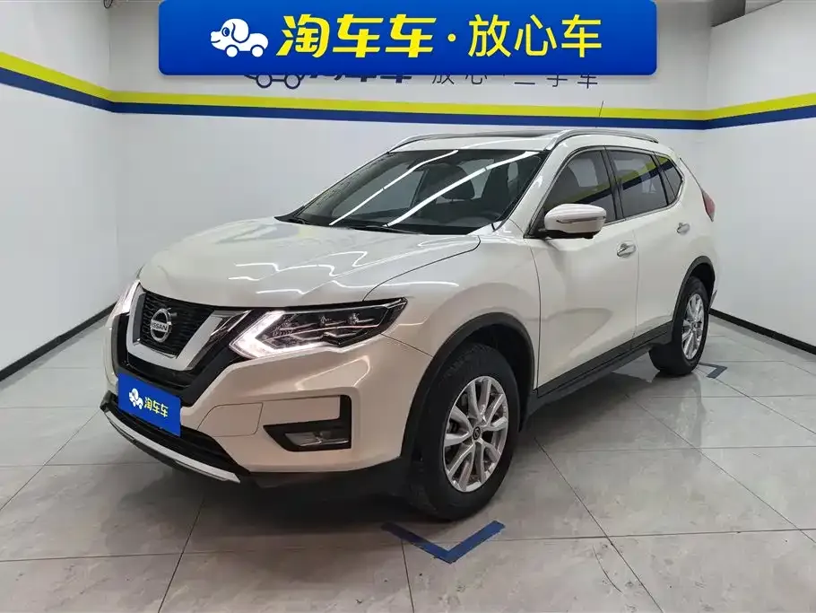 Nissan X-Trail — фото 1