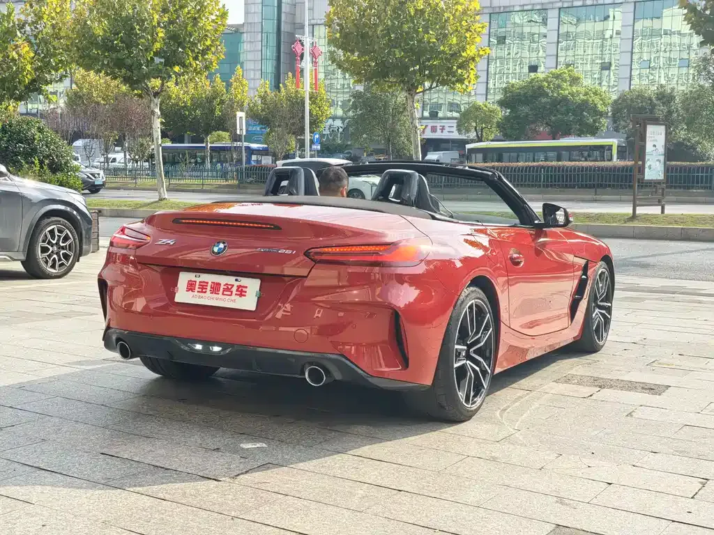 BMW Z4 — фото 4