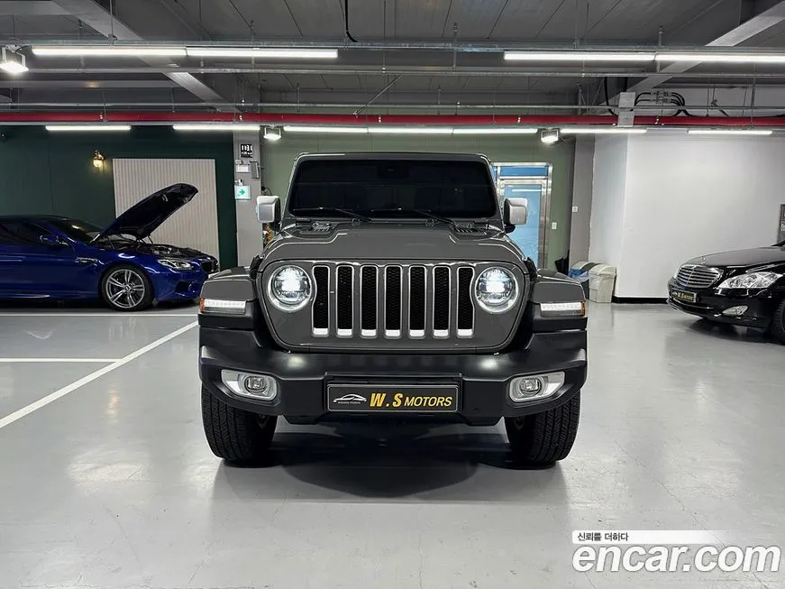 Jeep Wrangler — фото 2