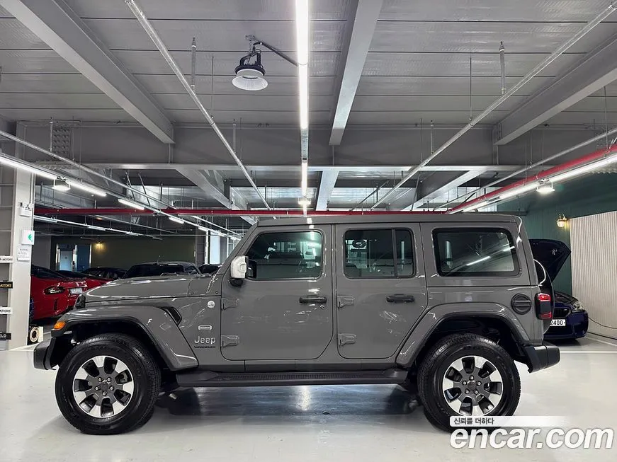 Jeep Wrangler — фото 6