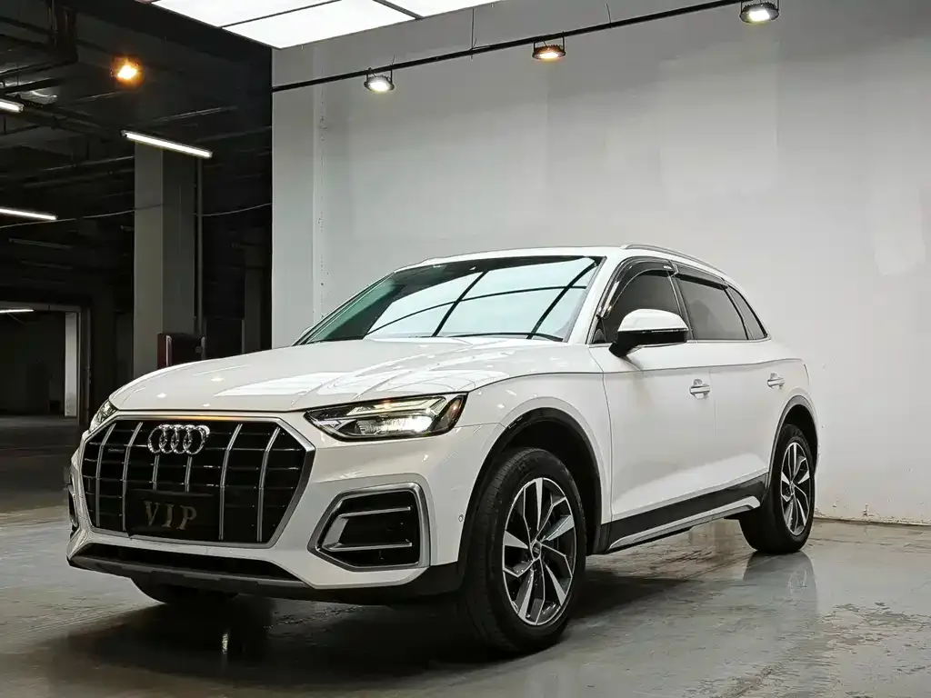 Audi Q5L — фото 2