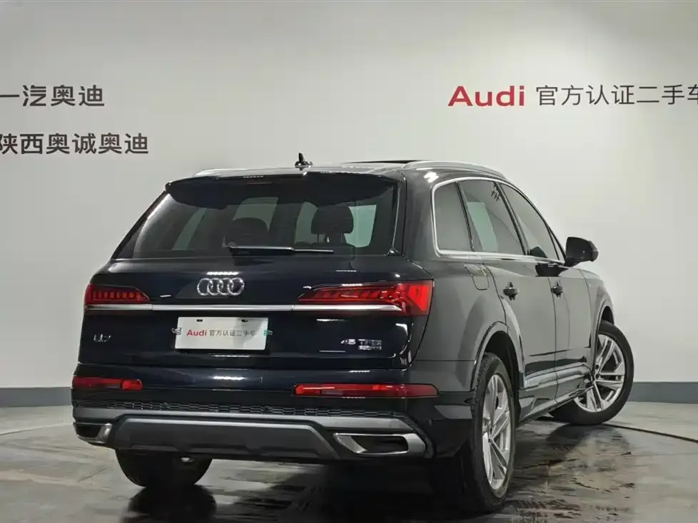 Audi Q7 — фото 4
