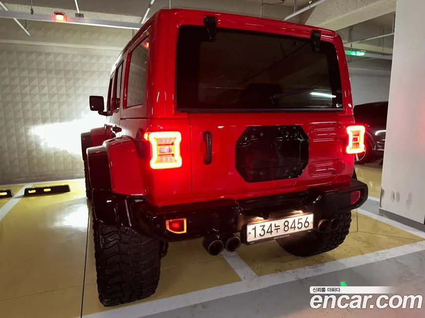 Jeep Wrangler — фото 4