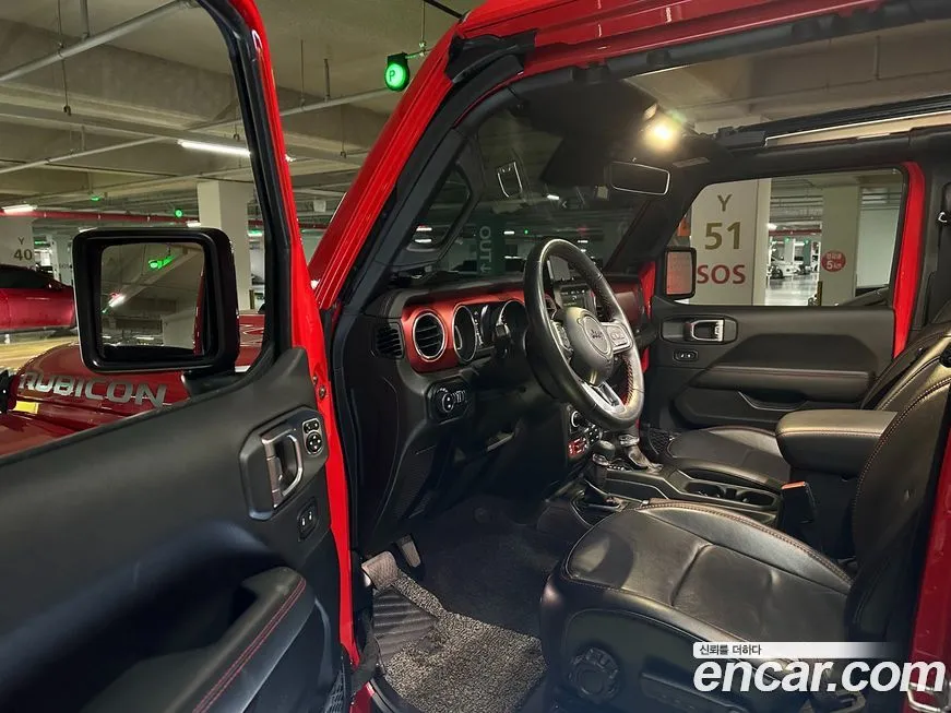 Jeep Wrangler — фото 9