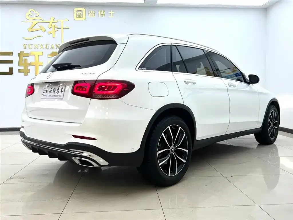 Mercedes-Benz GLC — фото 6