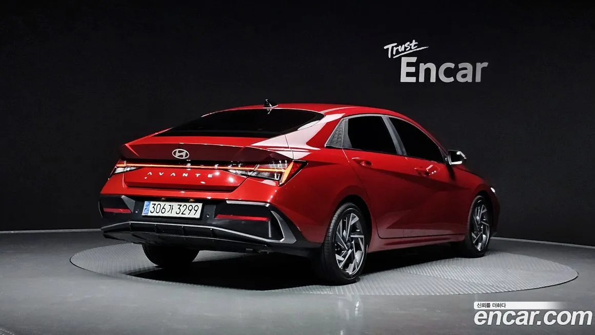Hyundai AVANTE — фото 2