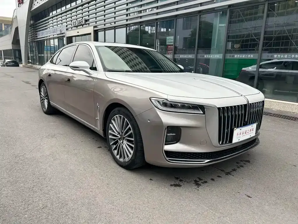 Hongqi H9 — фото 2