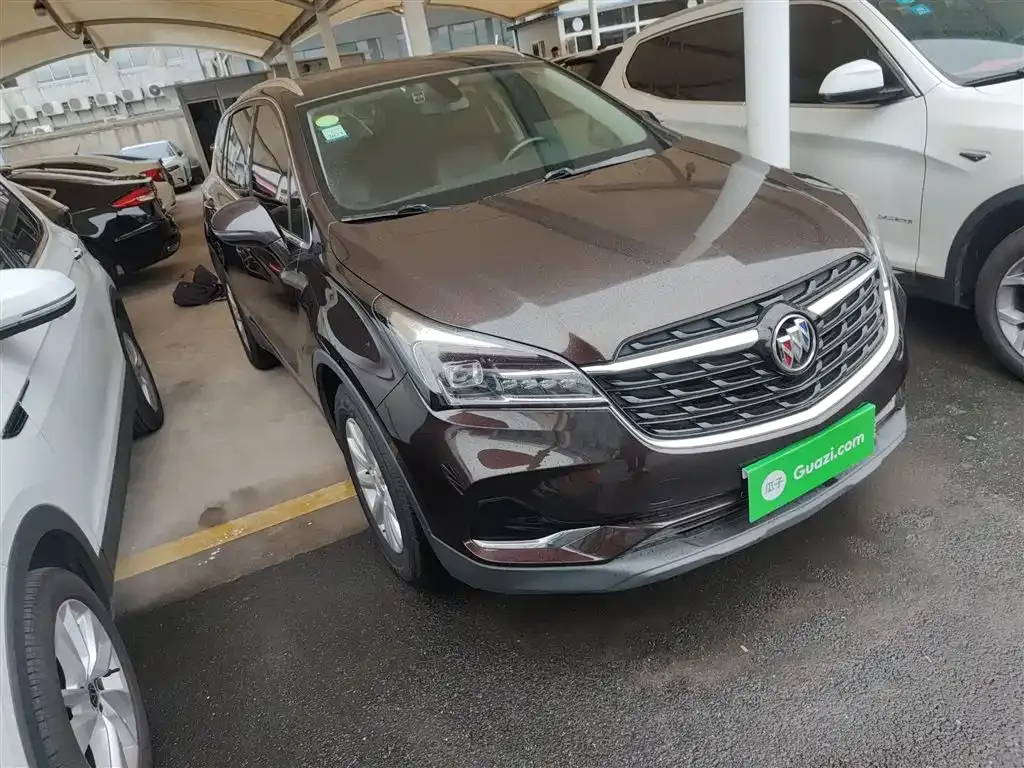 Buick Envision Plus — фото 4