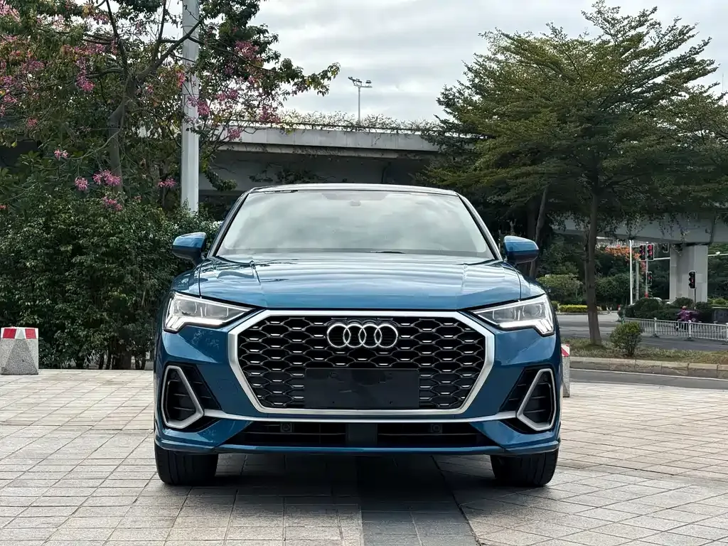 Audi Q3 Sportback — фото 2