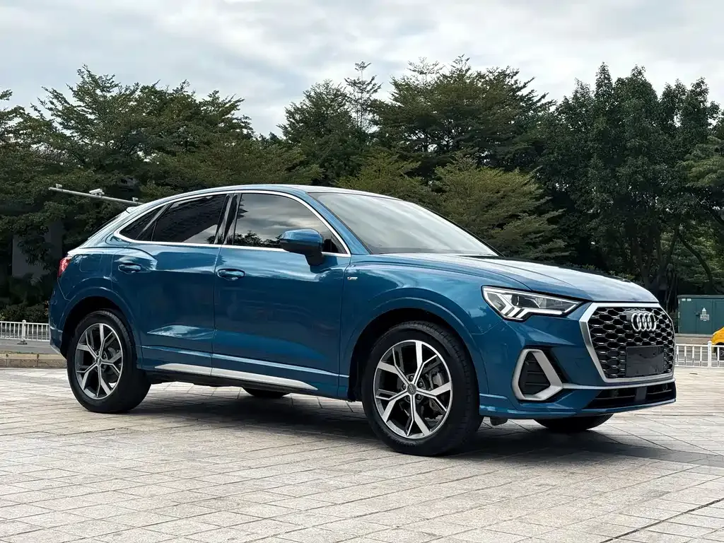 Audi Q3 Sportback — фото 3