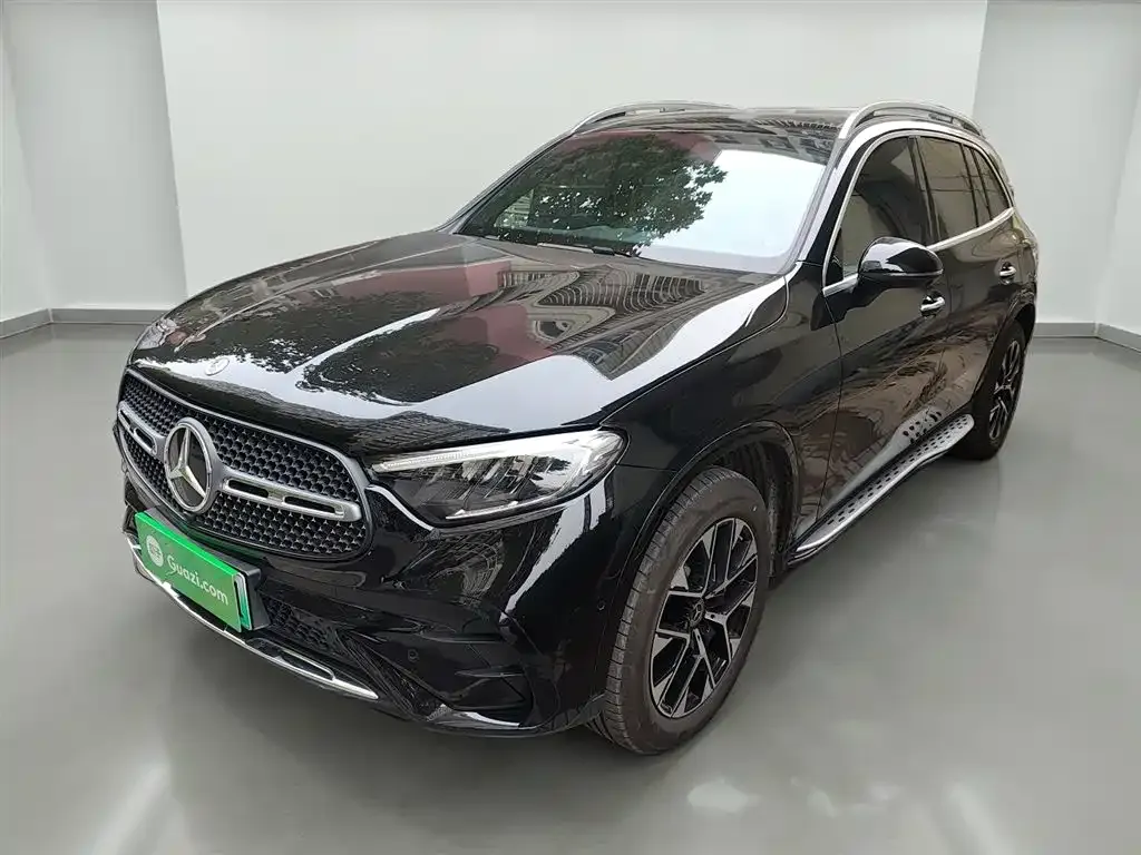 Mercedes-Benz GLC PHEV — фото 1