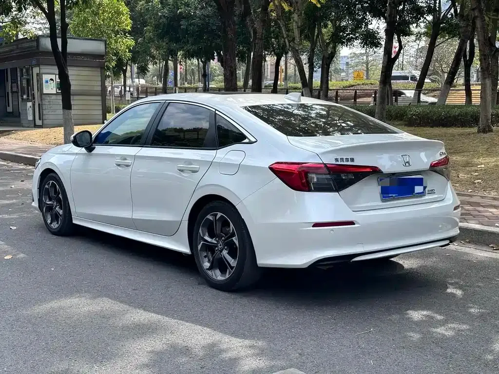 Honda Civic — фото 6