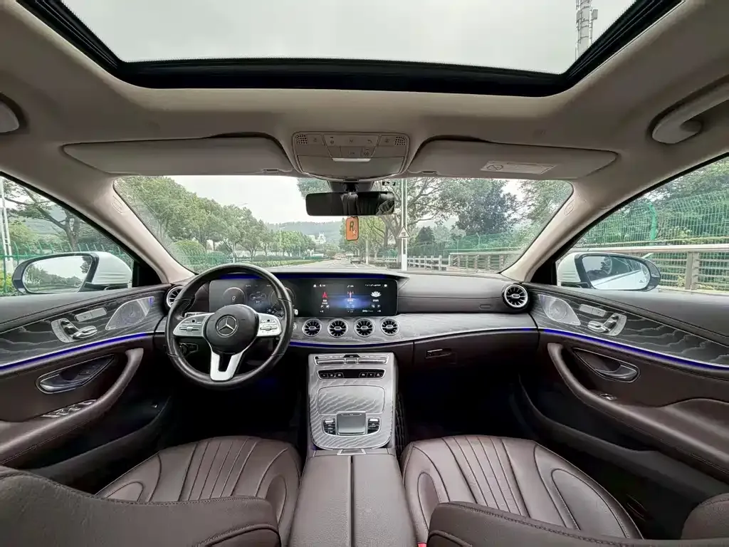 Mercedes-Benz CLS — фото 2