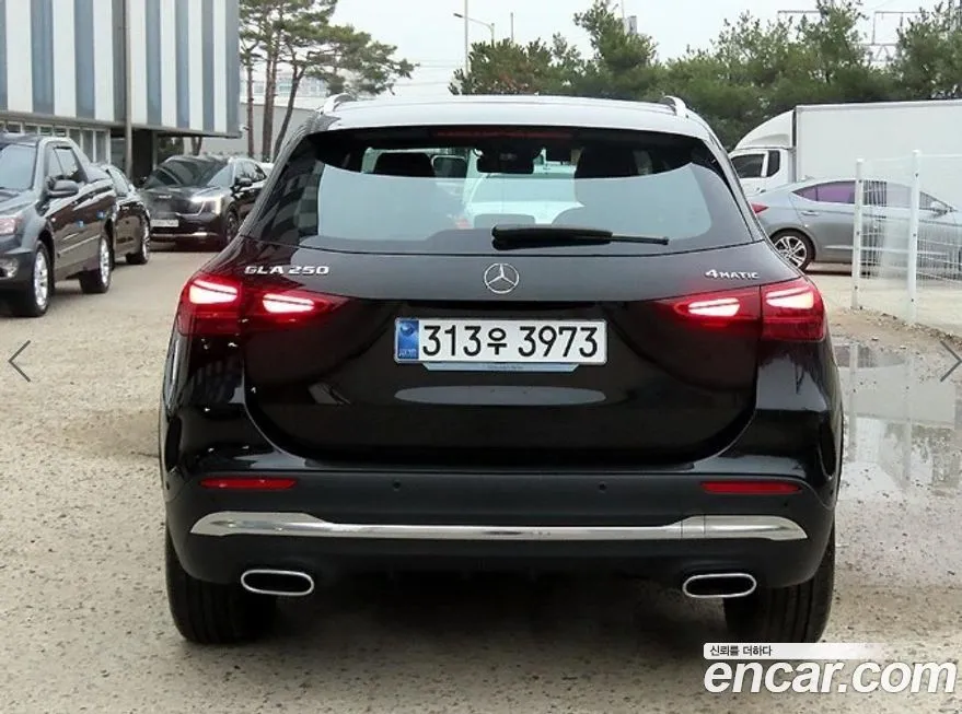 Mercedes-Benz GLA-Class — фото 4