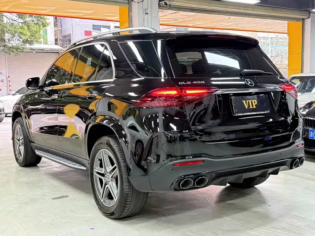 Mercedes-Benz GLE — фото 10