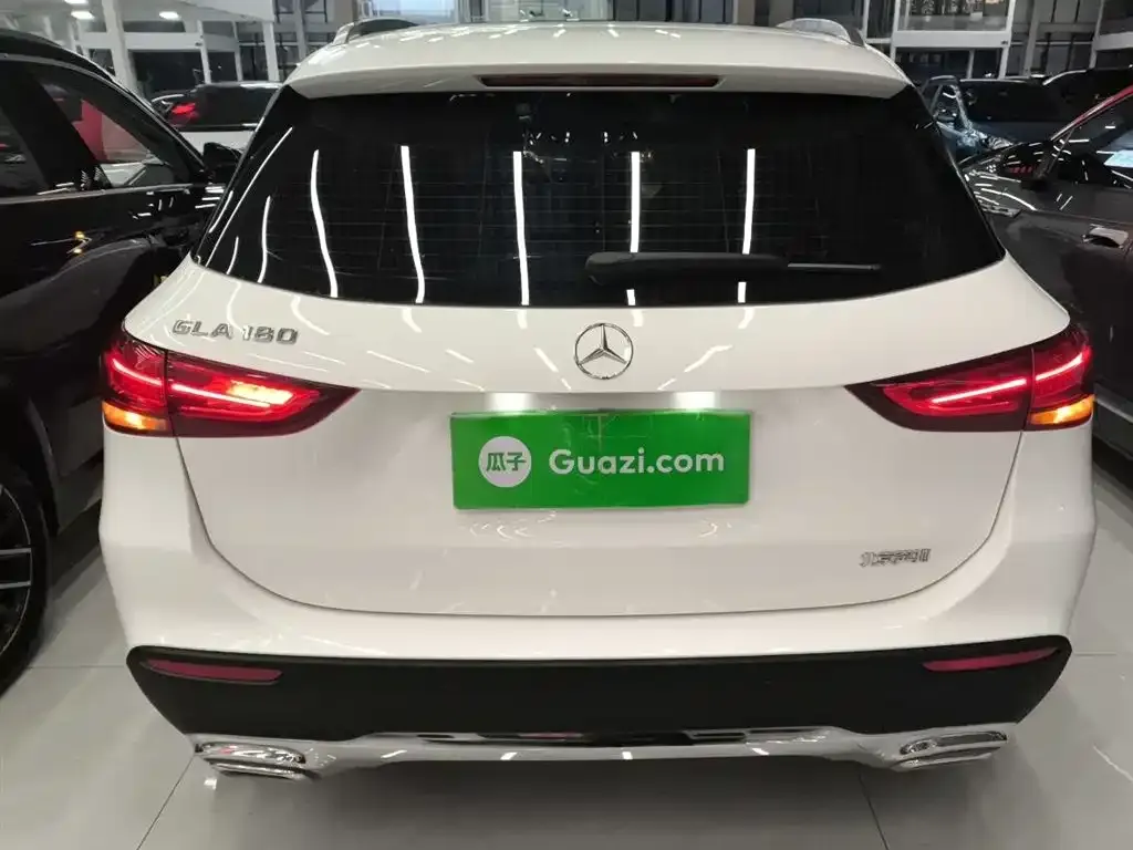 Mercedes-Benz GLA — фото 9