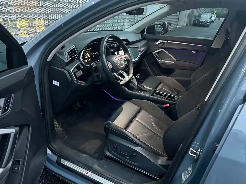 Audi Q3 Sportback — фото 10
