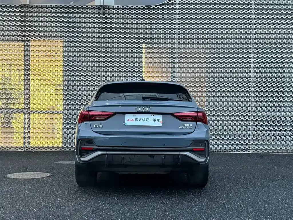 Audi Q3 Sportback — фото 6