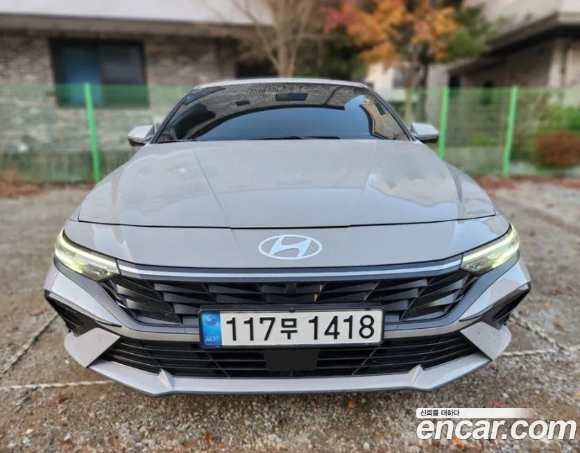 Hyundai AVANTE — фото 1