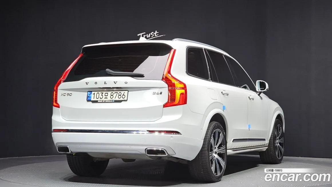 Volvo XC90 — фото 2