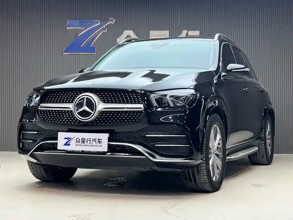 Mercedes-Benz GLE — фото 1
