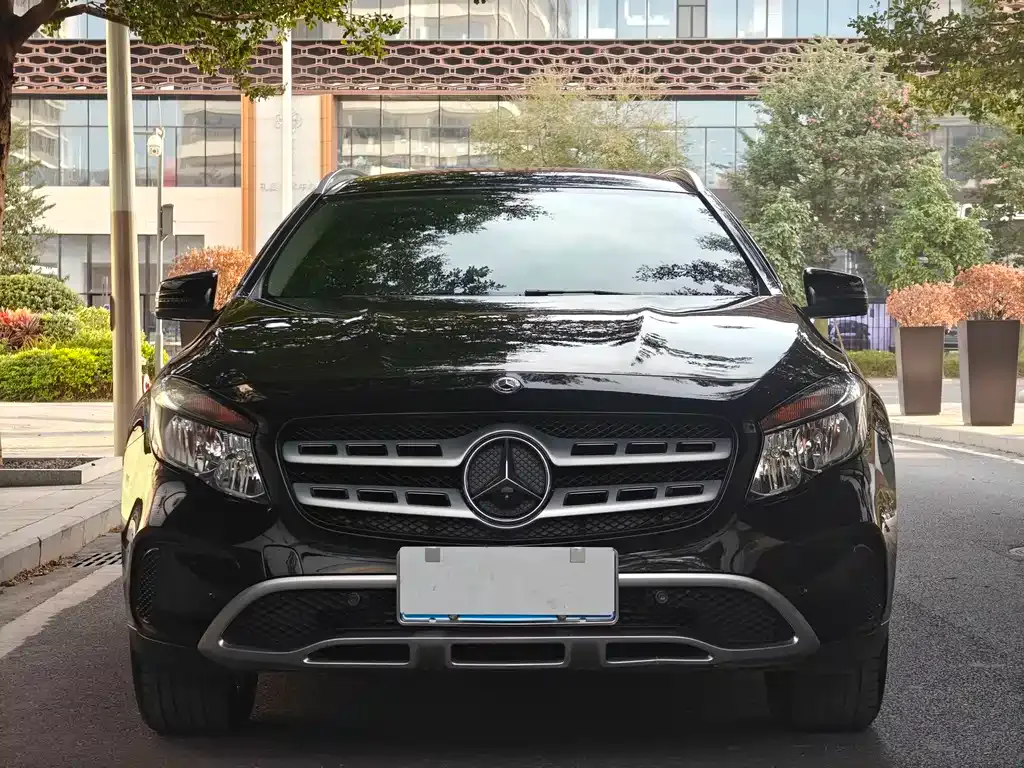 Mercedes-Benz GLA — фото 2