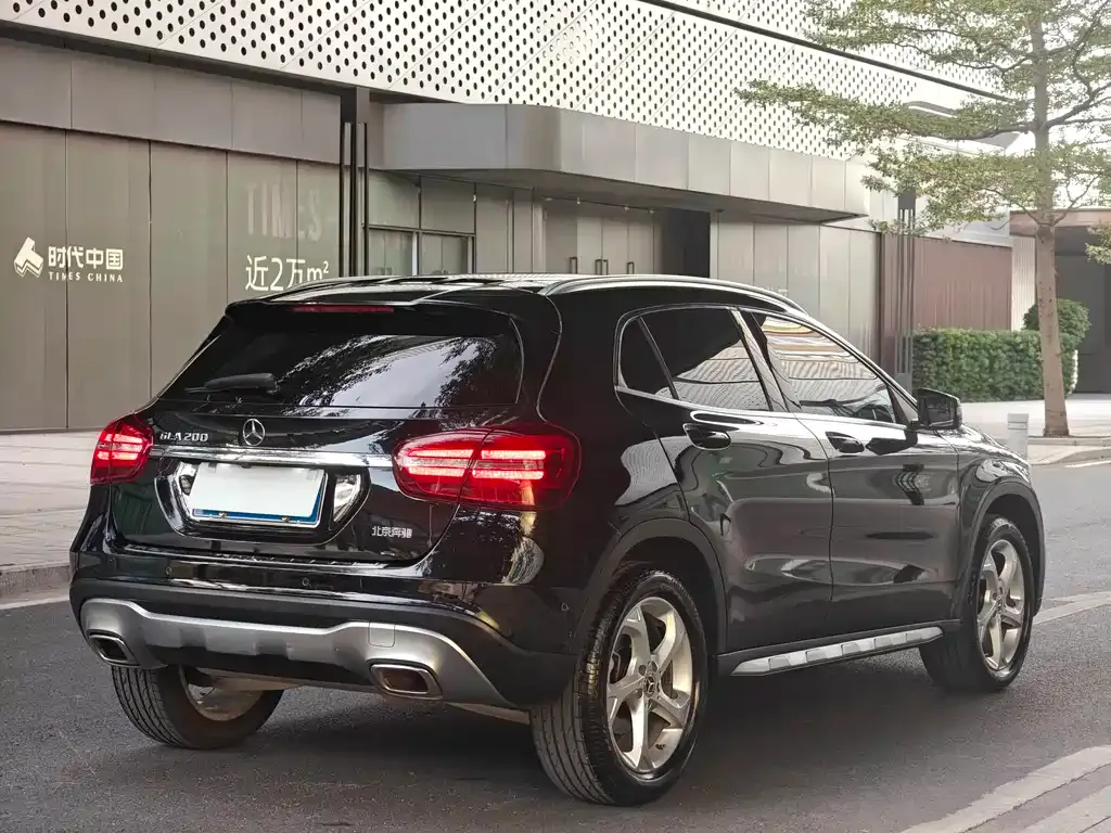 Mercedes-Benz GLA — фото 4