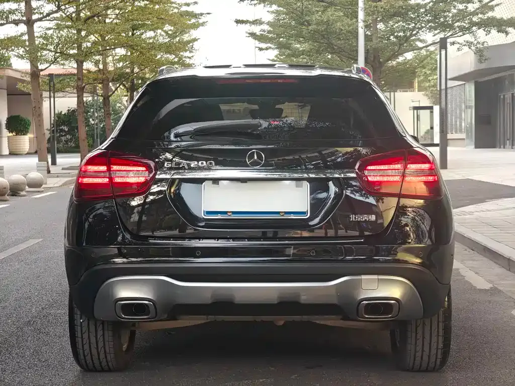 Mercedes-Benz GLA — фото 5