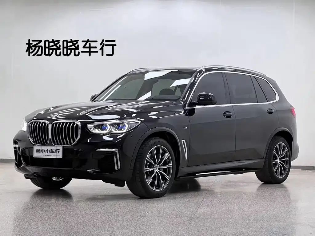 BMW X5 — фото 1