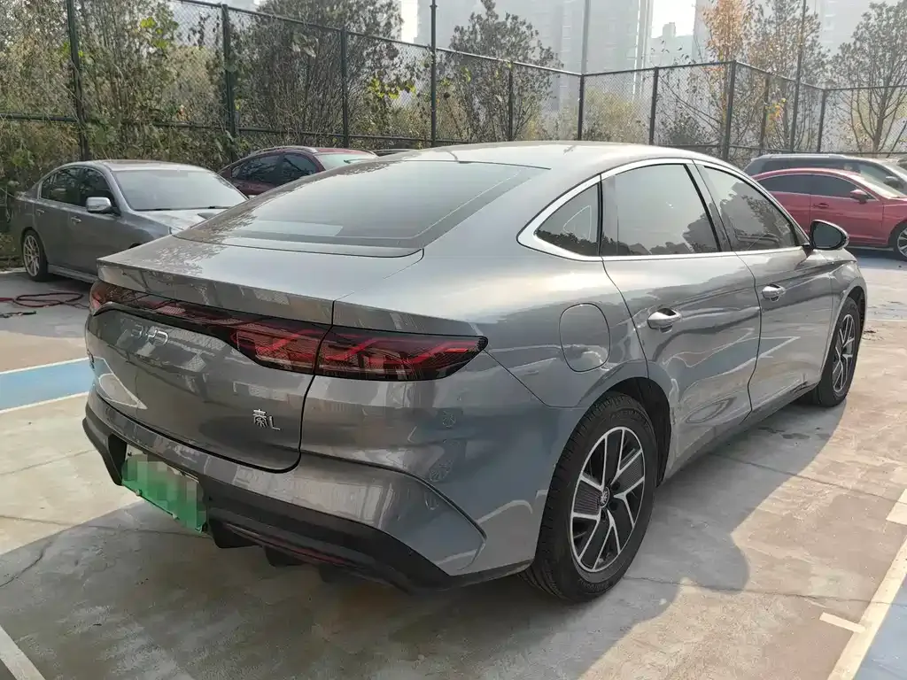 BYD Qin L — фото 3