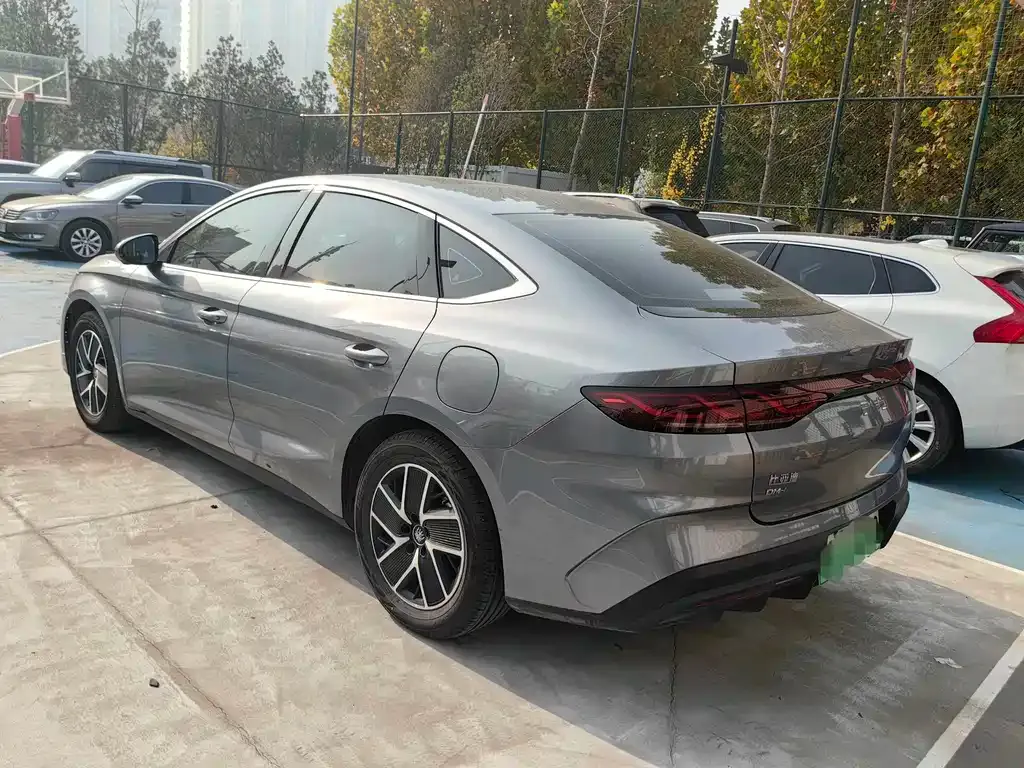 BYD Qin L — фото 4