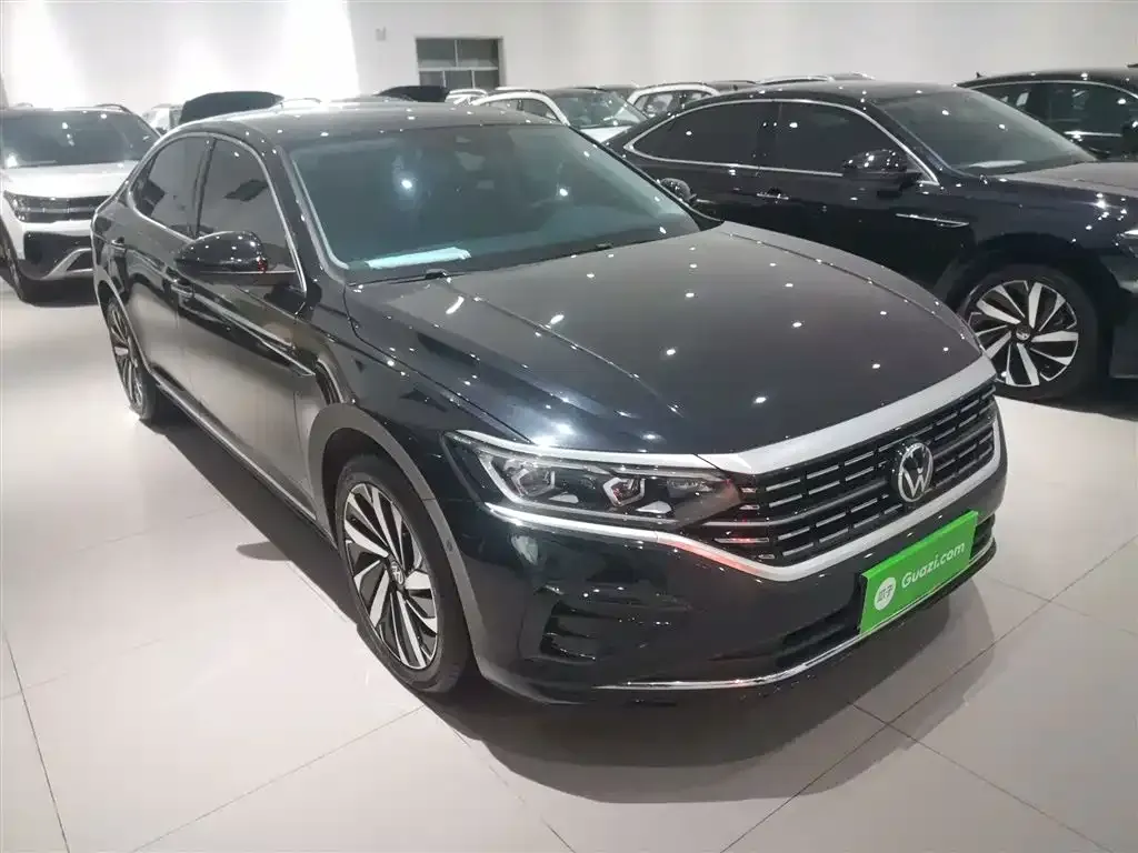 Volkswagen Passat — фото 4