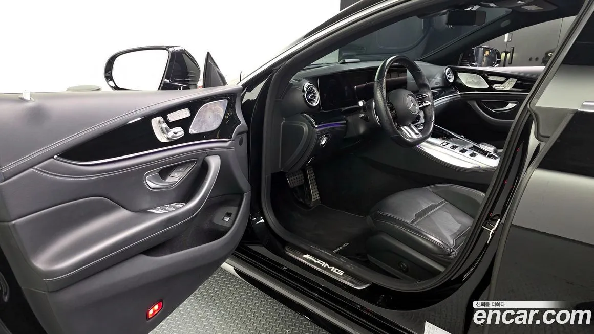 Mercedes-Benz AMG GT — фото 10